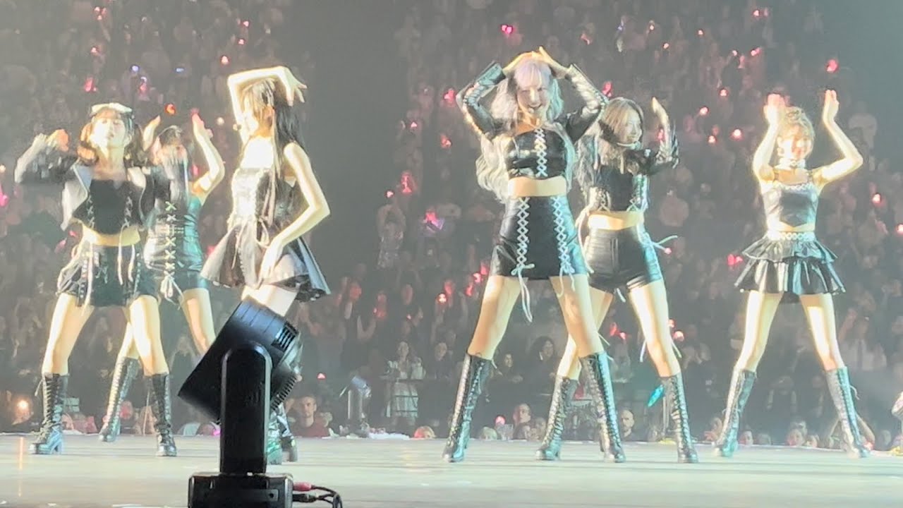 IVE 아이브 - Kitsch - PARIS 20240604 VIP [FANCAM 4K60 HDR]