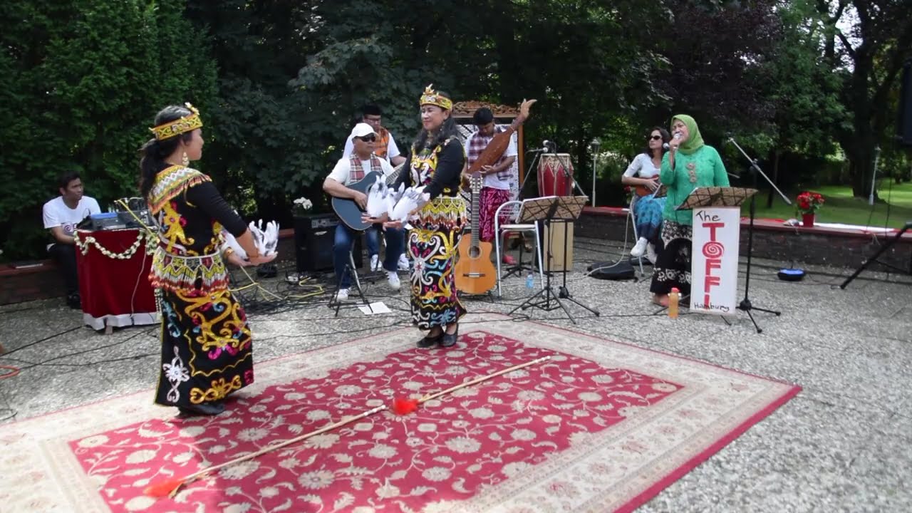 TOFFI Hamburg - Nusantara Melawat (Cipt. Ida Muis Ridwan/TOFFI Hamburg) at @festivalmusikrumah 2023