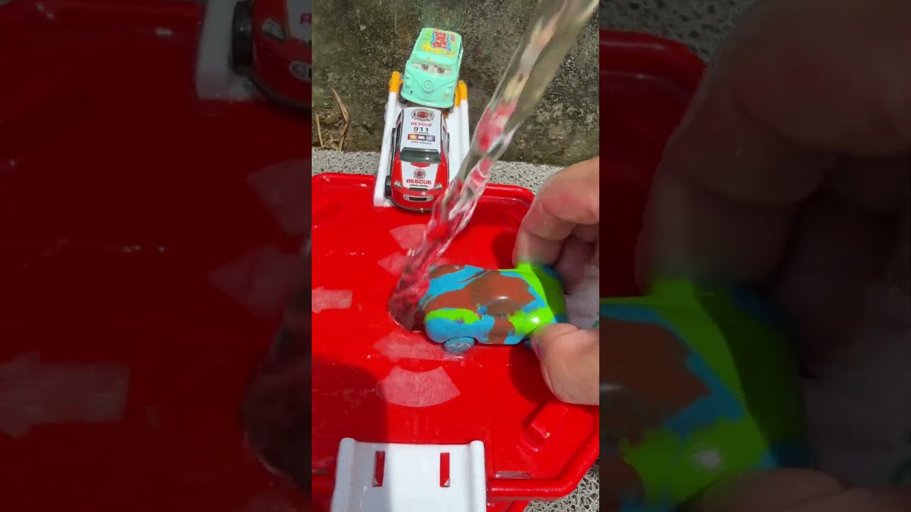 Disney Pixar Cars #pitintoys #automobile #cars #macqueen #pixarcars #hotwheels #toys