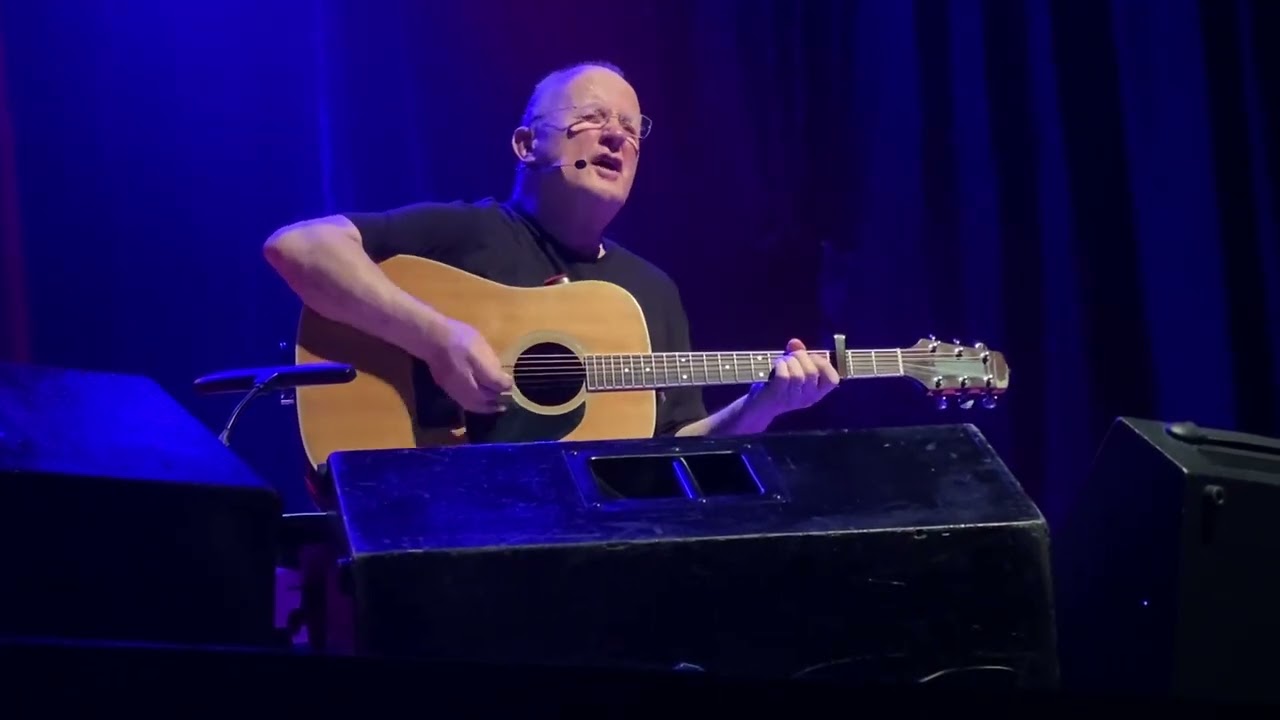 Christy Moore Go Move Shift TLT 2023