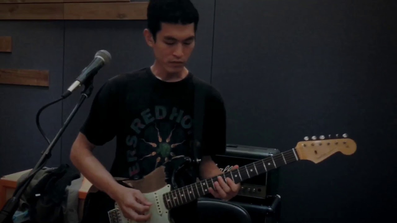 Cosmos People 宇宙人 - [ 淹沒 Drown in You] (Studio Live)