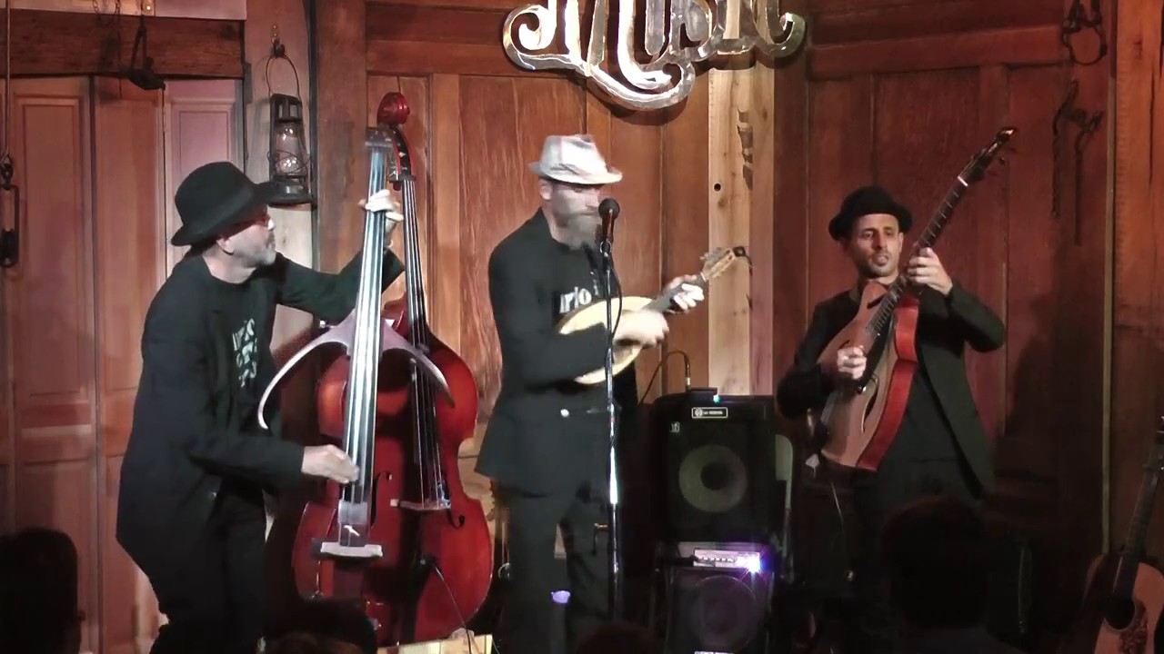 Carlo Aonzo Trio: Indifference
