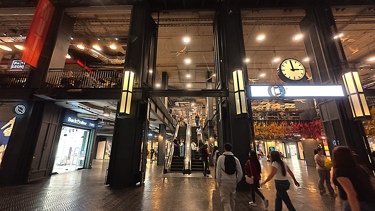 Прогулка по подземному рынку Mercado Urbano Tobalaba (Часть 2)