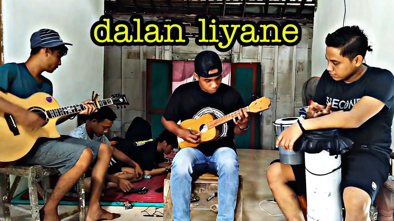 DALAN LIYANE cover gitar kentrung ketipung by akuwistik