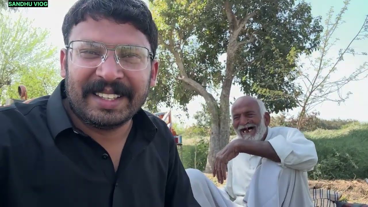 Subah pahle form Par kheton ka Chakkar Lagaya sham ko tractor Lene burewala Gaye 