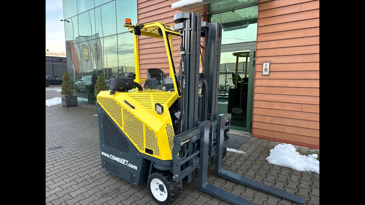 Combilift CB3000 // LPG // Triplex 4900 mm