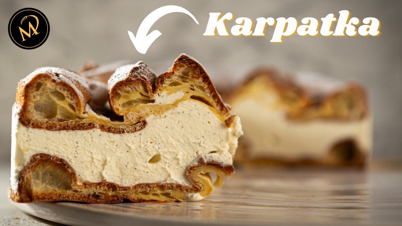 Polnischer Windbeutelkuchen mit Vanillepudding - traditionelle Karpatka