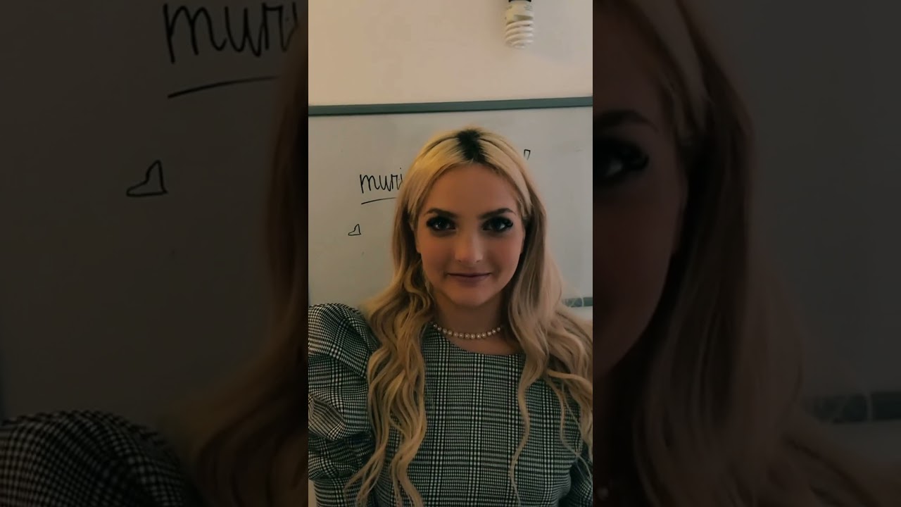 tik tok di Aurora Baruto e Mura