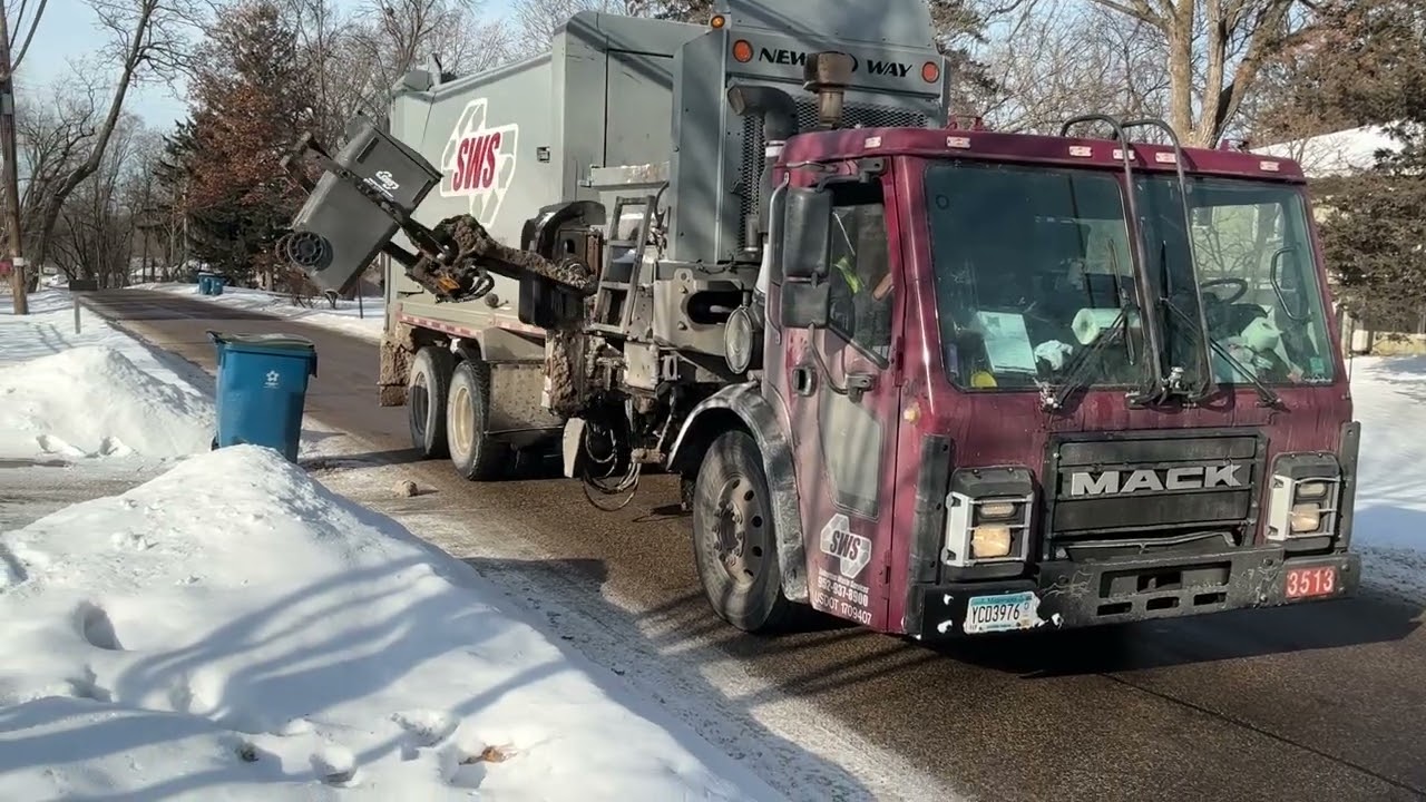 Garbage and recycling day#118