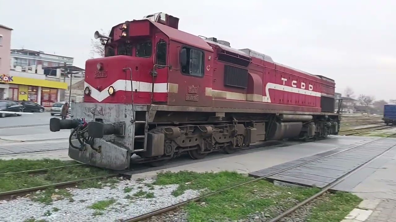 DE 33082 DE 22027