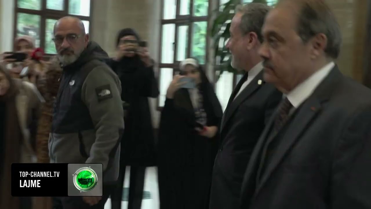 Top Channel/ BE pro Trump, shpall terroriste gardën e Iranit, pasi u vranë mijëra protestues