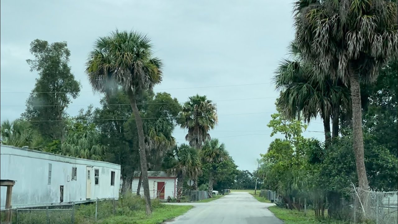 Moore Haven Florida Is A Small Town In Remote Parts - Slow Pace!