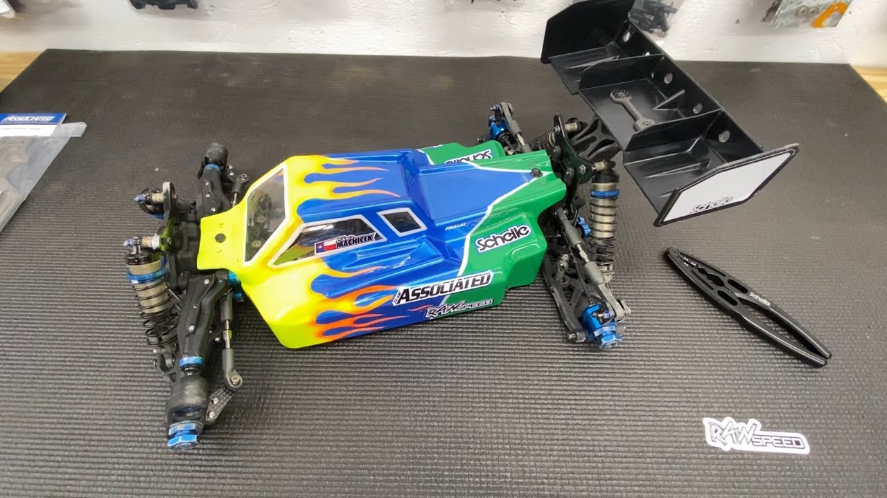 Давайте поговорим о RC8B4.1E! Новый электробагги от команды Associated!