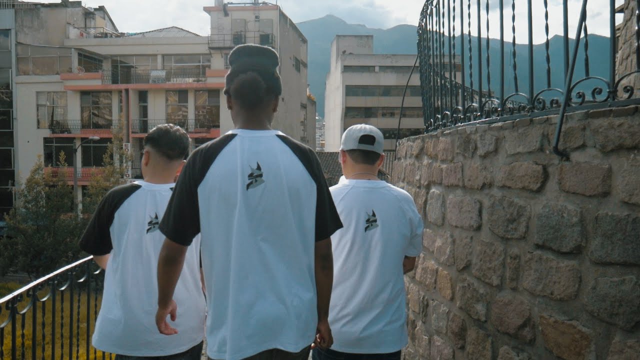 H&aacute;bil Squad - Duele (Video Oficial) Prod.- @SolidozBeatz