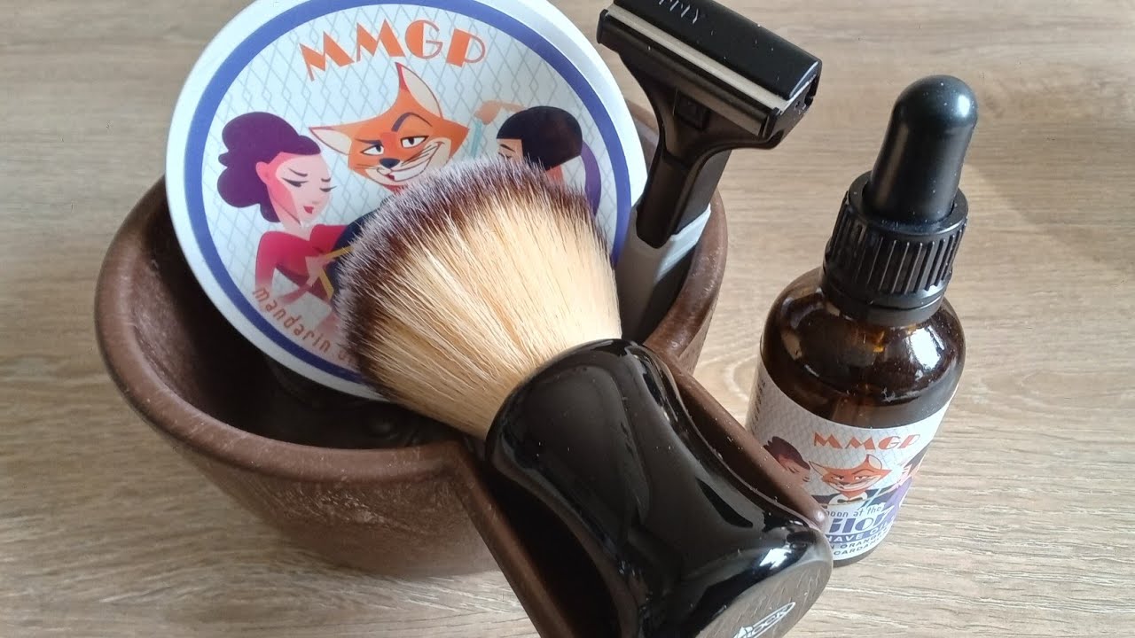 The Super Plush RazoRock Bruce Shaving Brush 💥 And Supply Adjustable SE Razor! 👍
