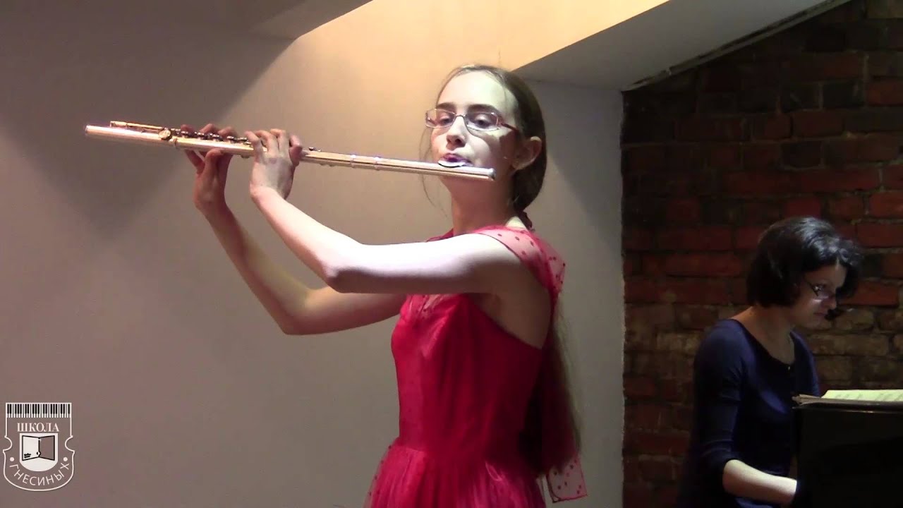 Carrickfergus for Flute and Piano. Uliana Zhivitskaya (flute)