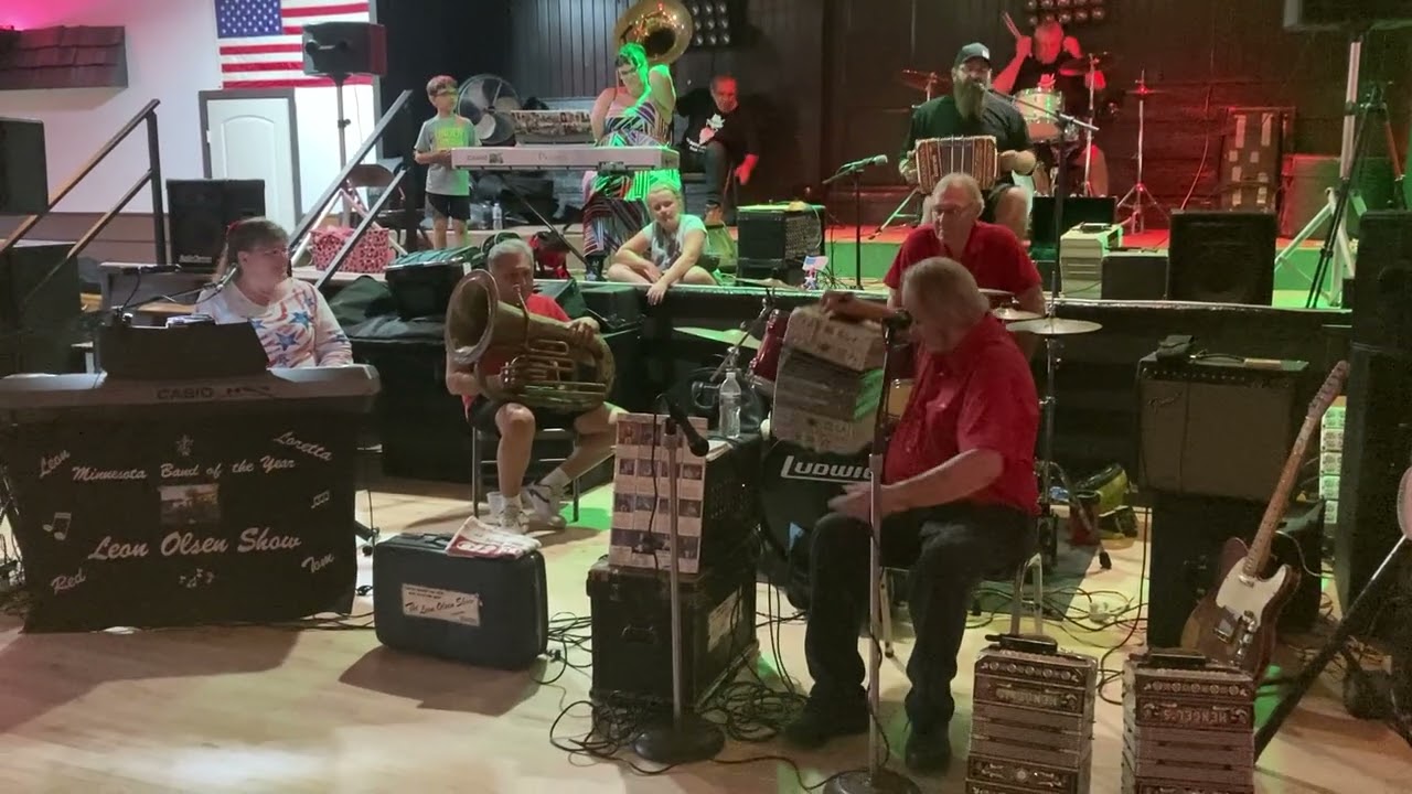 Leon Olsen & Dain's Dutchmen 'REDHEAD Polka', Pla-Mor, Glencoe MN, July 2025