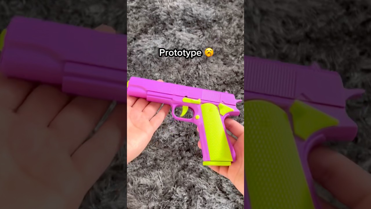 The product is insane&hellip; 😳🔫 #fakeguns #toyguns #safetoygun