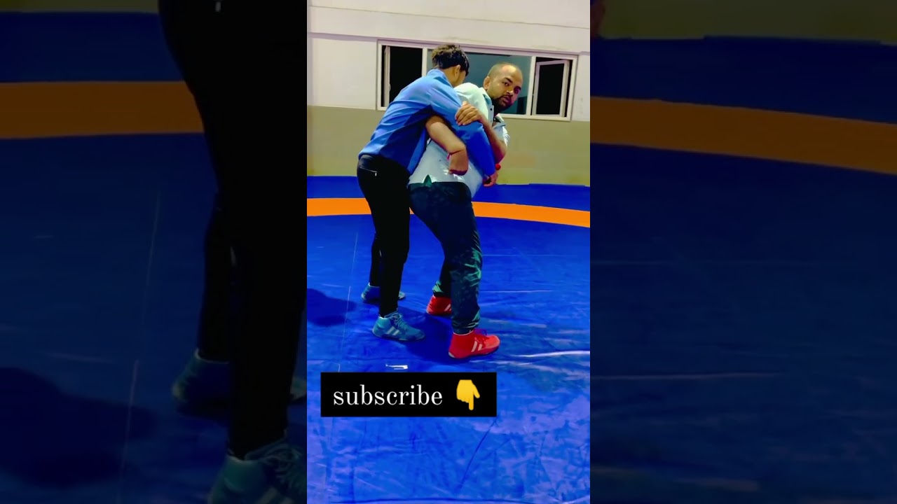 चलती कुश्ती में धोबी दाव कैसे mare 💪💪🤼🤼🥇....#viral #wrestling #kushti #shorts #viralvideo