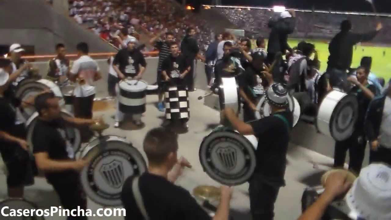 La orquesta de Caseros en la previa vs. River (CaserosPincha.com)