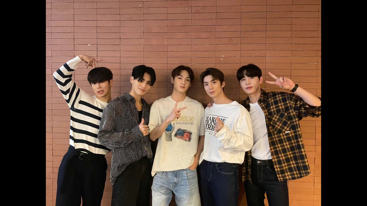 [ENG] 🐣👅🦁🌞🔝 plus 🍀 하나뿐인 #SF9 리더와 함께하는 소중한 라이브