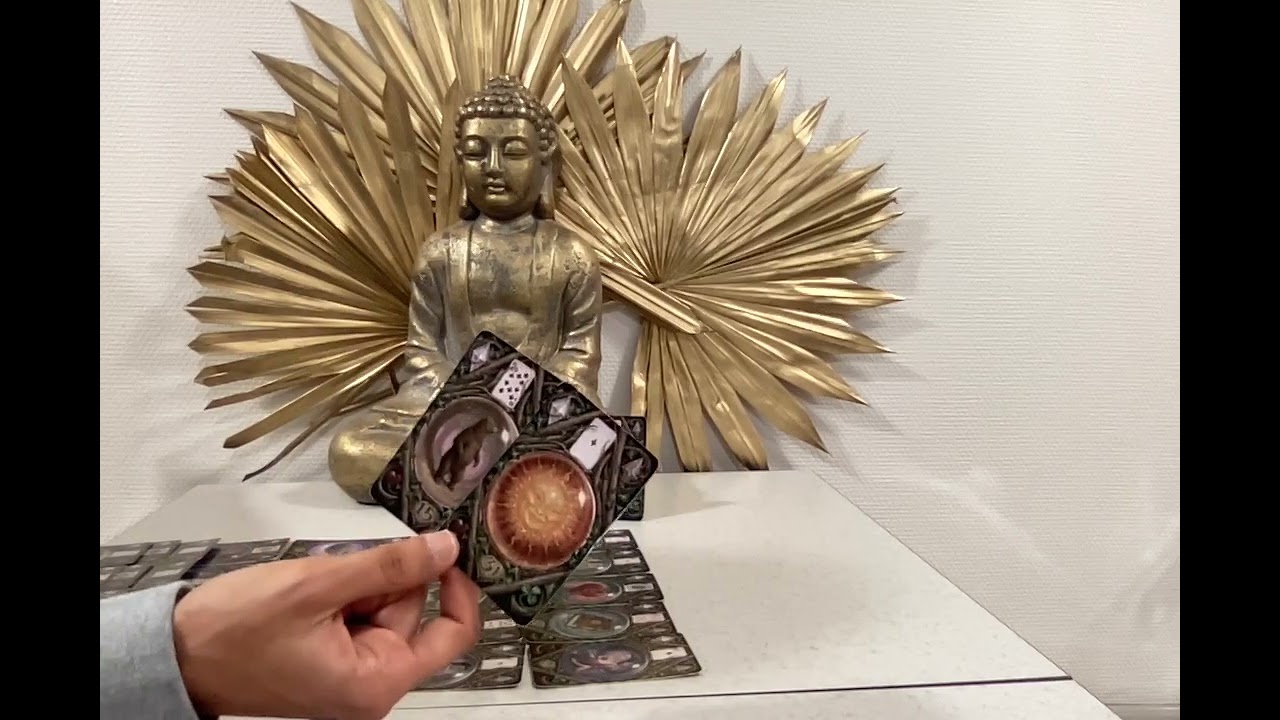 il s'apprête a vous faire sa déclaration d'amour ,de cette union naitra un enfant star #tarot