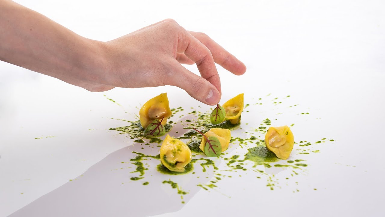 Tortelli con luganega al marsala e Grana Padano | Ricetta della settimana con Cristian Benvenuto #19