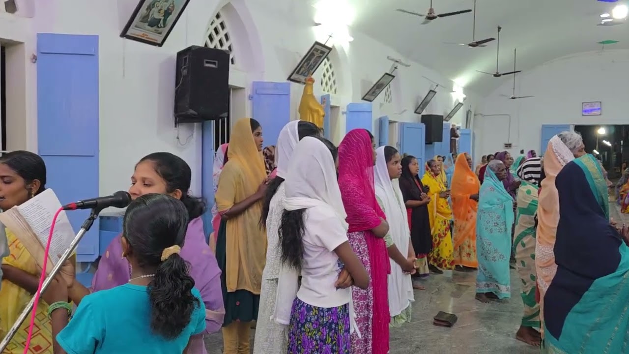 பெற்றோர் சிலுவை பாதை - வேலாயுதபுரம்