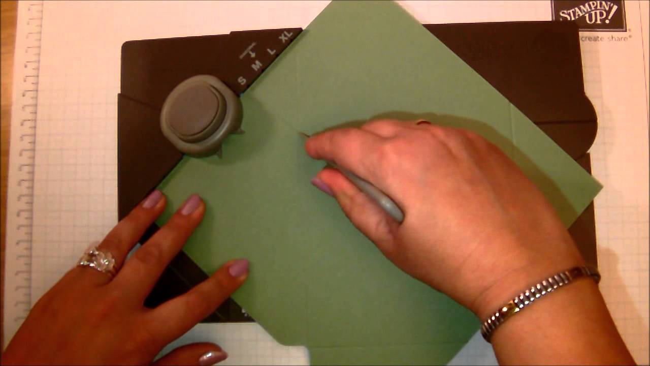 Tutorial mit dem Stanz-  und Falzbrett für Geschenkschachteln von Stampin' Up!