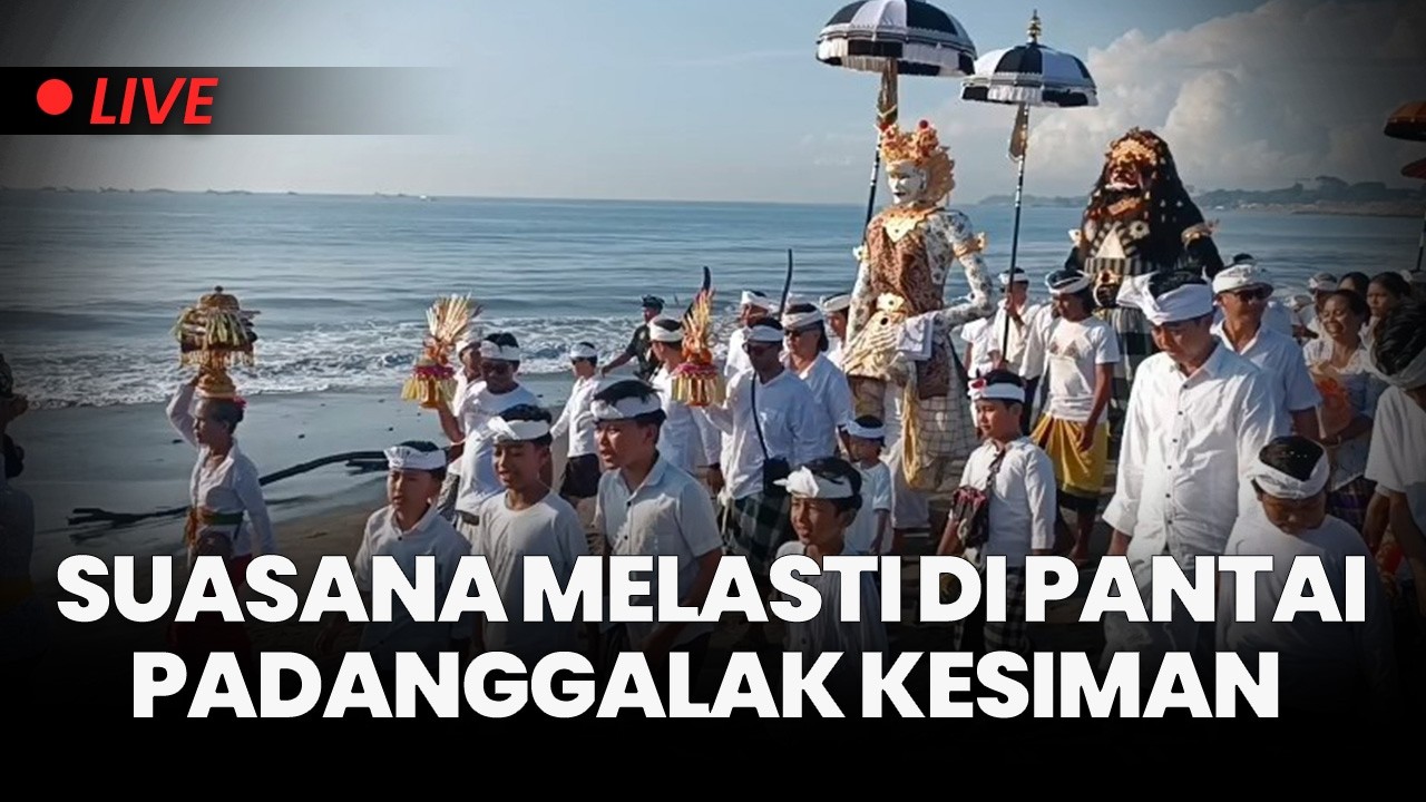 🔴Suasana Pelaksanaan Melasti jelang Hari Raya Nyepi Caka 1948 di Pantai Padanggalak Kesiman Bali