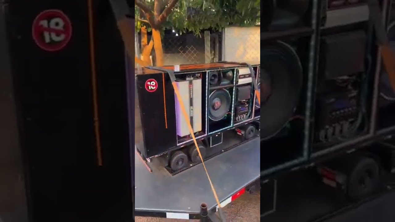 MINI CAMINH&Atilde;O COM SOM AUTOMOTIVO