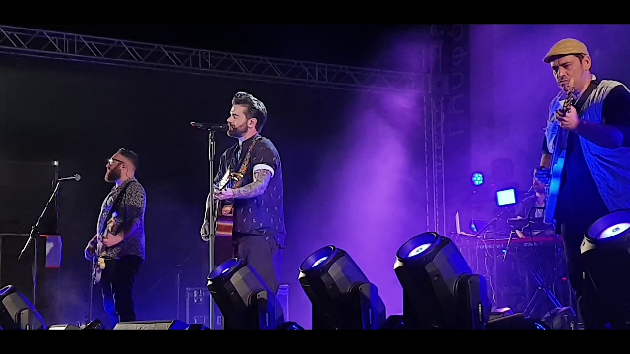 Onirama - Αχ να σε ξέχναγα (1η live εκτέλεση) στο drive in Φεστιβάλ Γλυφάδας