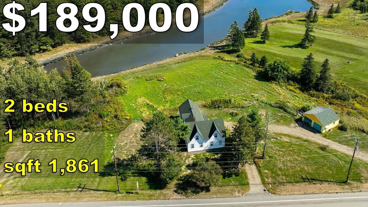 Charming 1850s New England Farmhouse Tour | Homes for sale in Maine