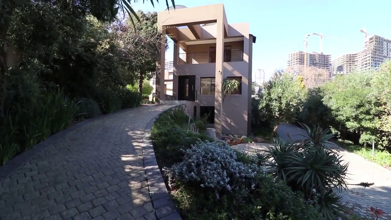 Waterstone Estate