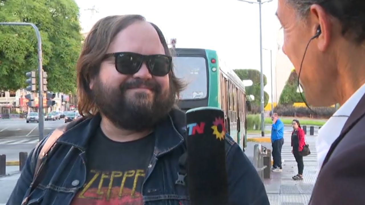 Se dieron cuenta en pleno móvil que estaban entrevistando a un actor de División Palermo