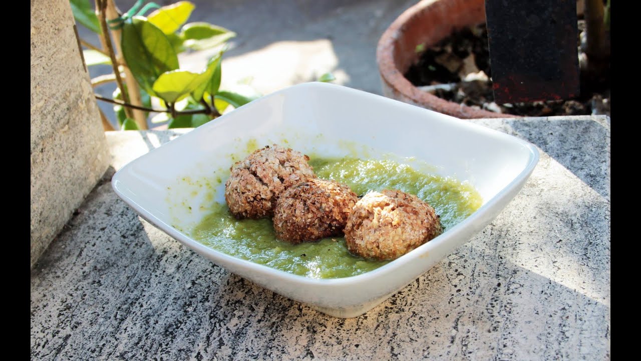 Polpette di grano con vellutata di zucchine