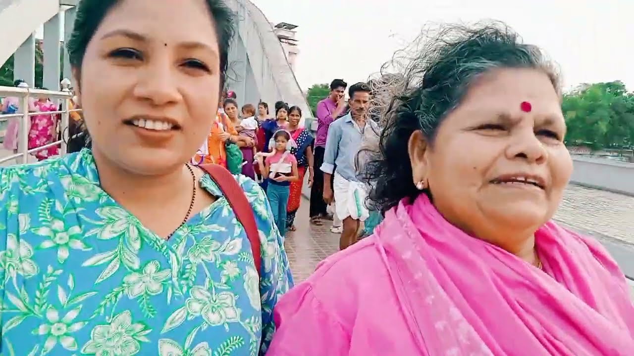 ആലുവ ശിവരാത്രി മണപ്പുറം വീണ്ടും 