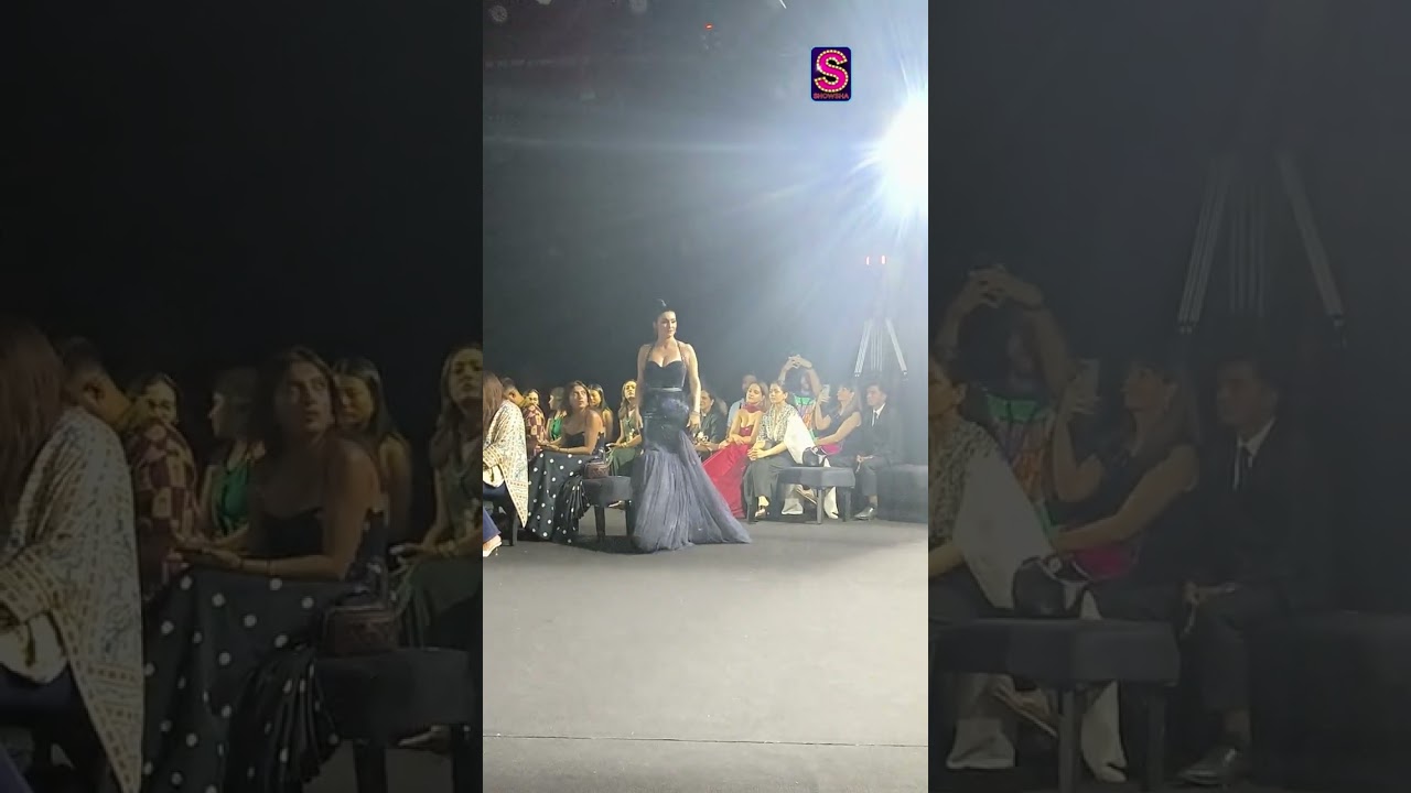 Shalini Passi walks as the muse for Nikita Mhaisalkar at LFW X FDCI.