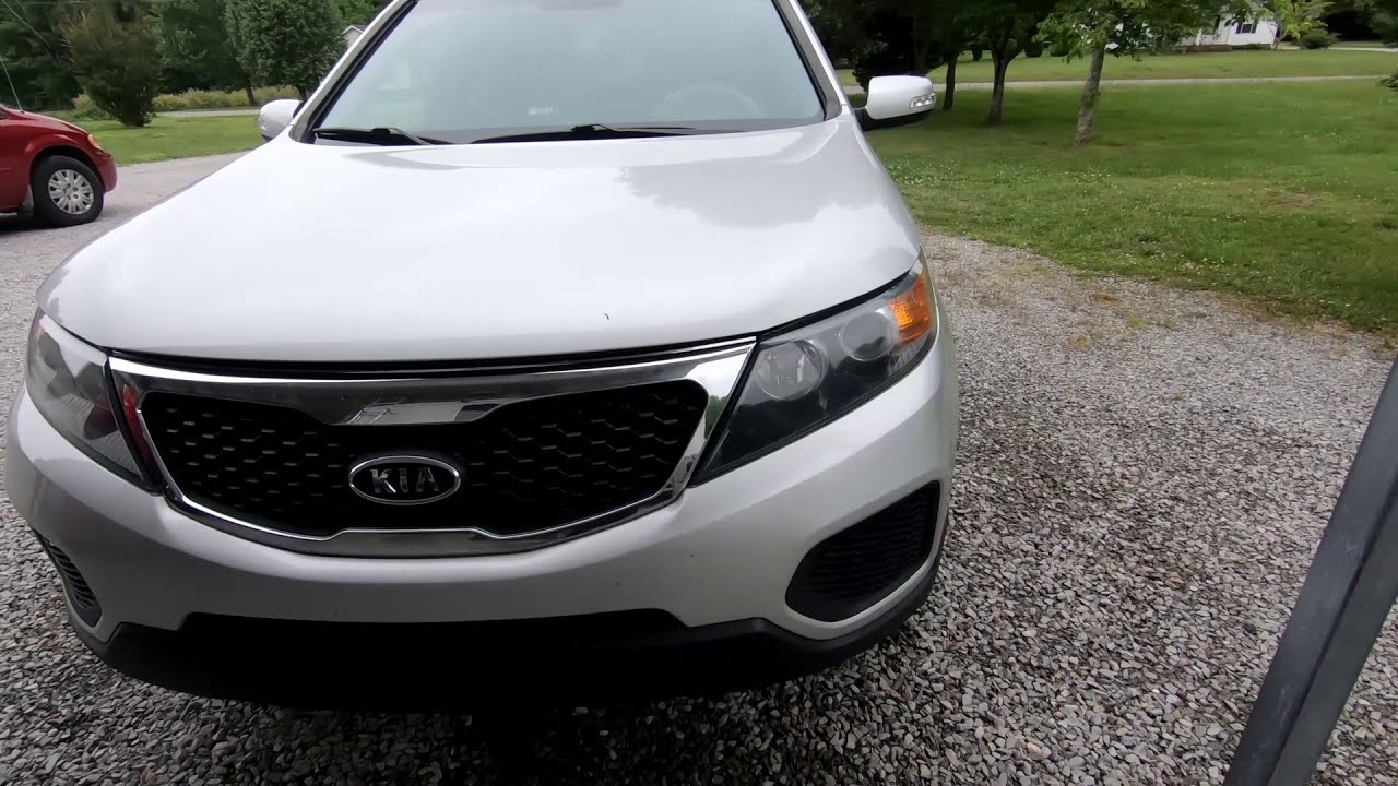 КАК СНЯТЬ ФАРУ KIA SORENTO 2011–2014 ГОДОВ МЕНЕЕ ЧЕМ ЗА 5 МИНУТ