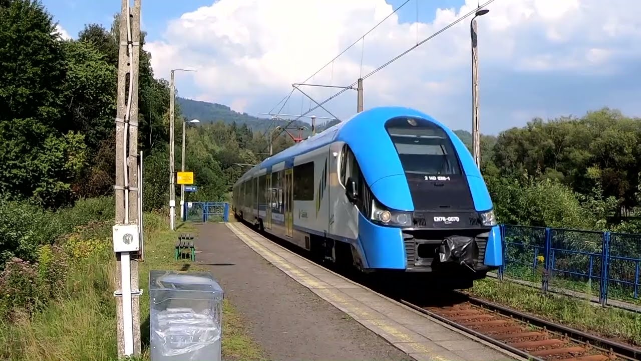 Pociągi na stacji Rajcza Centrum - Beskidy