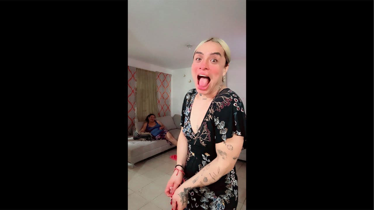 Listo chicas, acompáñenme con Doña cobros pronto🤣￼