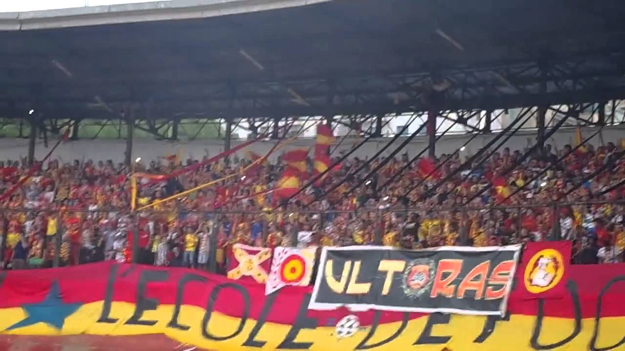 NAHD FANS CHANT - أرواح أنت و حبّس الفيراج كي ينوض !!!