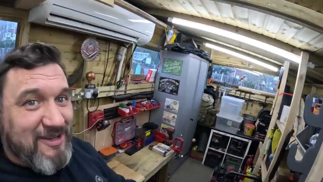 New storage upgrades to the wonky workbench