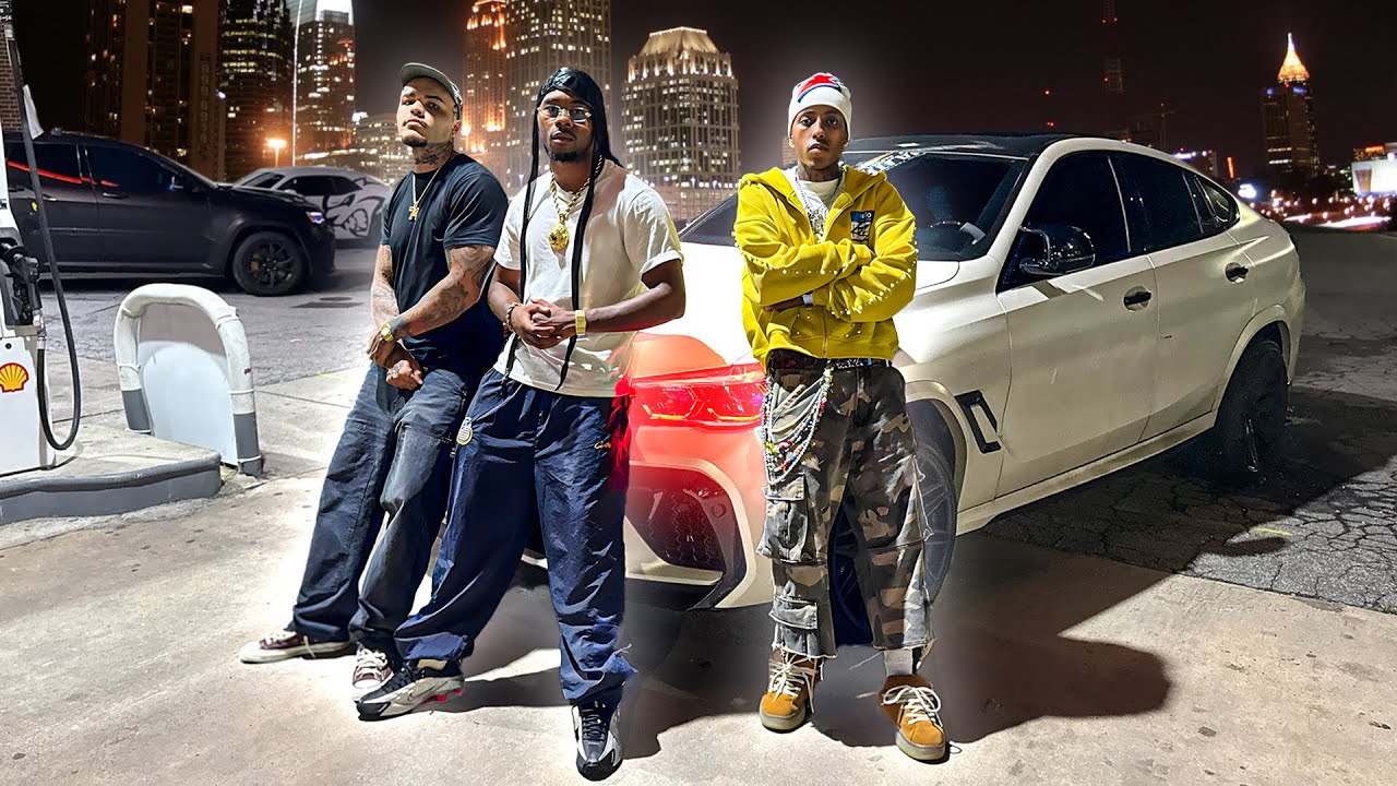 vee links up with Clint419 & Sleazy