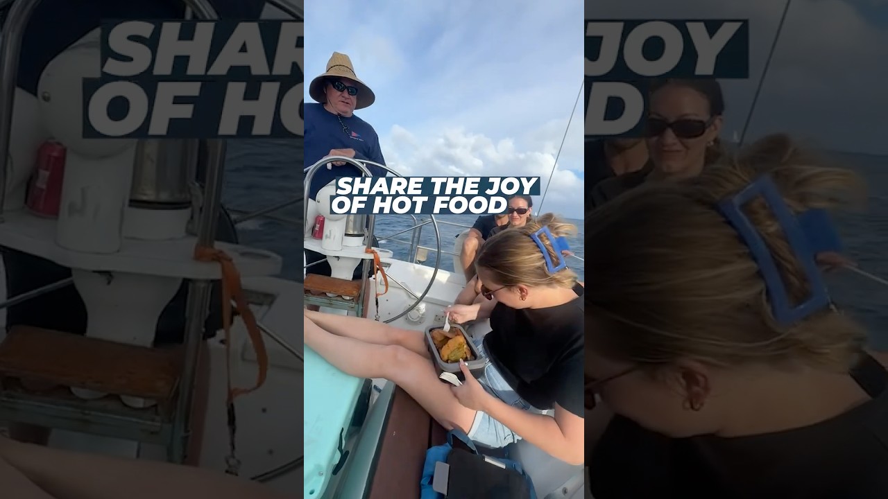 🔥 Hot Food on the High Seas: Hot Bento Sailing Adventure! 🌊🍱