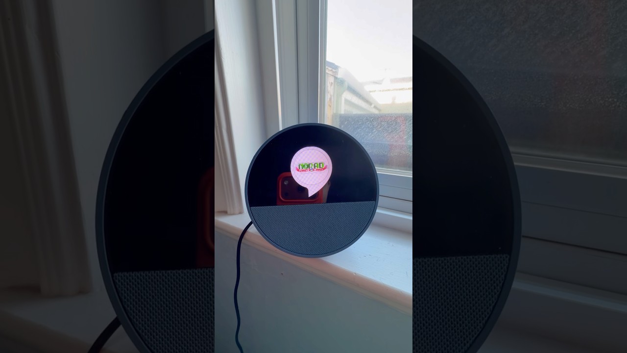 (Новое) Вы можете спросить у Алексы, где Санта, и она скажет, сколько дней осталось до его отъезда.