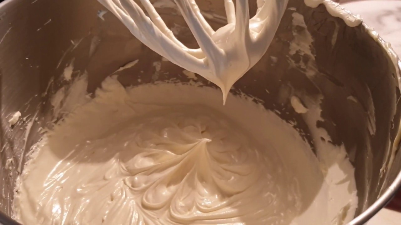 Švicarska  buter krema sa bijelom čokoladom/Schweizer Buttercreme/Swiss Meringue Buttercream