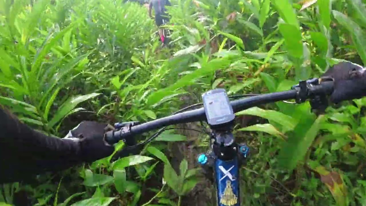 Pedal até Cachoeira do Parati