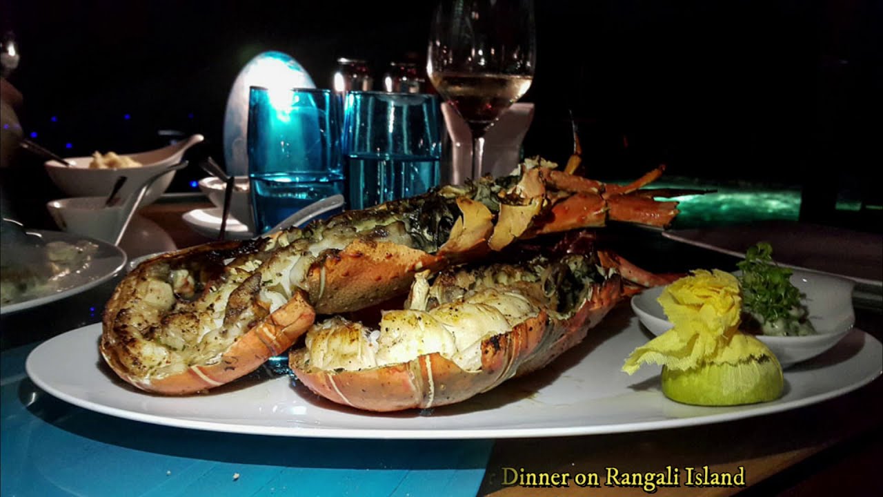 5 STAR RESORT IN MALDIVES WITH FREE FLOW GIANT LOBSTER