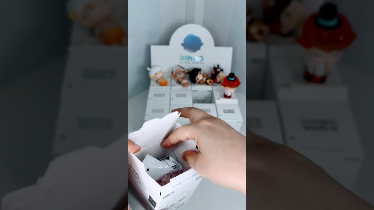 Episode 6: Unboxing Pop Mart&rsquo;s Dimoo Retro Series Blind Boxes Case #popmart #figure #blindbox #retro